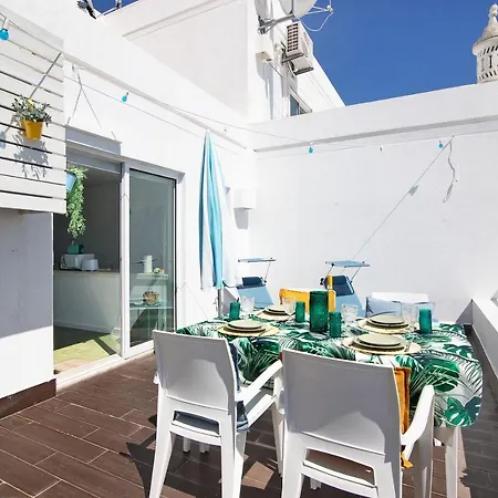 Ocean View Hakuna Matata Apartment *